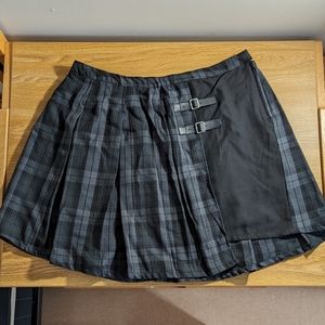 Hot Topic Skirt